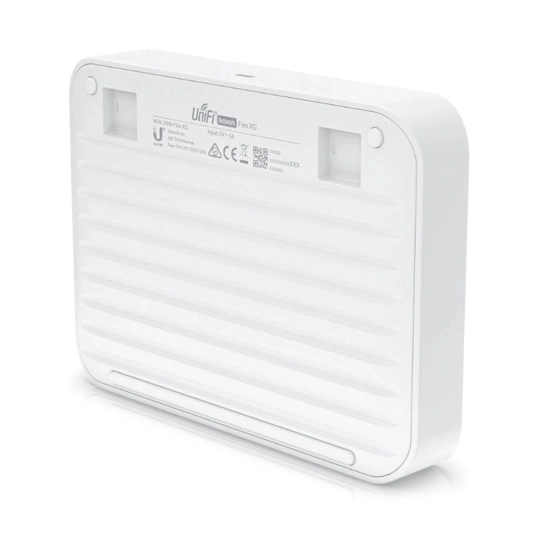 UniFi SWITCH 5Ports: (1)GbE PoE+ INPUT (4)10 GbE Req: Cable Trebol-C5 modelo 1163