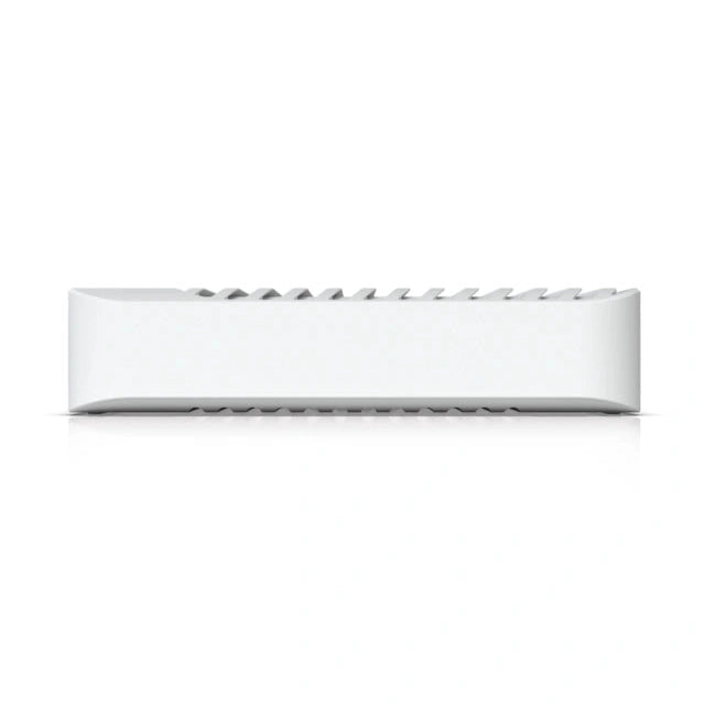 UniFi SWITCH 150W 8Ports: (6)GbE PoE+ (2) GbE PoE++(2)SFP+-10GbE L2/L3 Req: Cable Server 3200
