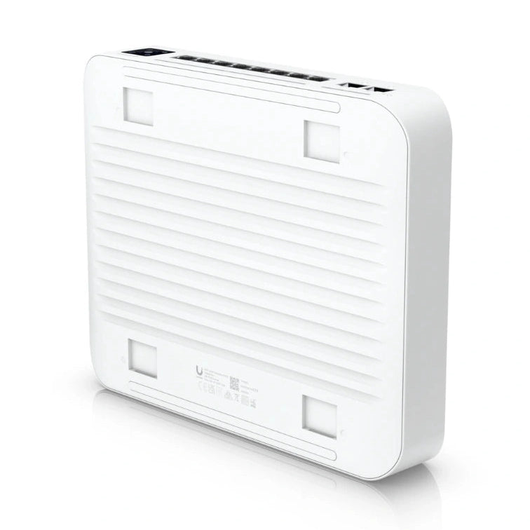 UniFi SWITCH 150W 8Ports: (8) 2.5 GbE PoE+ (2)SFP+-10 GbE L2/L3 Req: Cable Server 3200