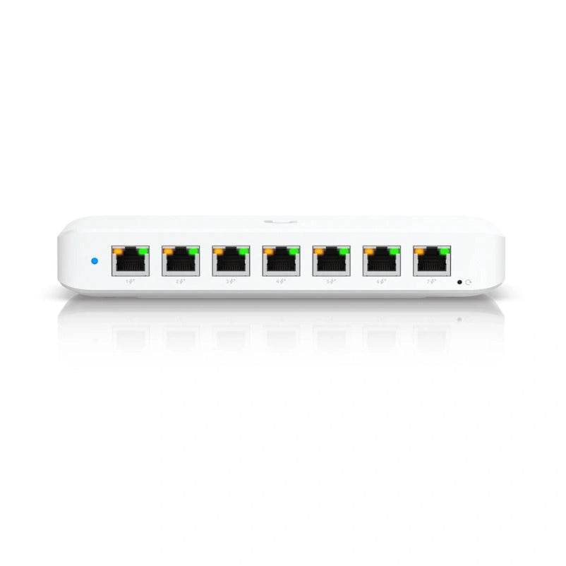 UniFi SWITCH 210W 8Ports: (7)GbE PoE+ (1)GbE PoE++ Input Req: Cable Server 3200
