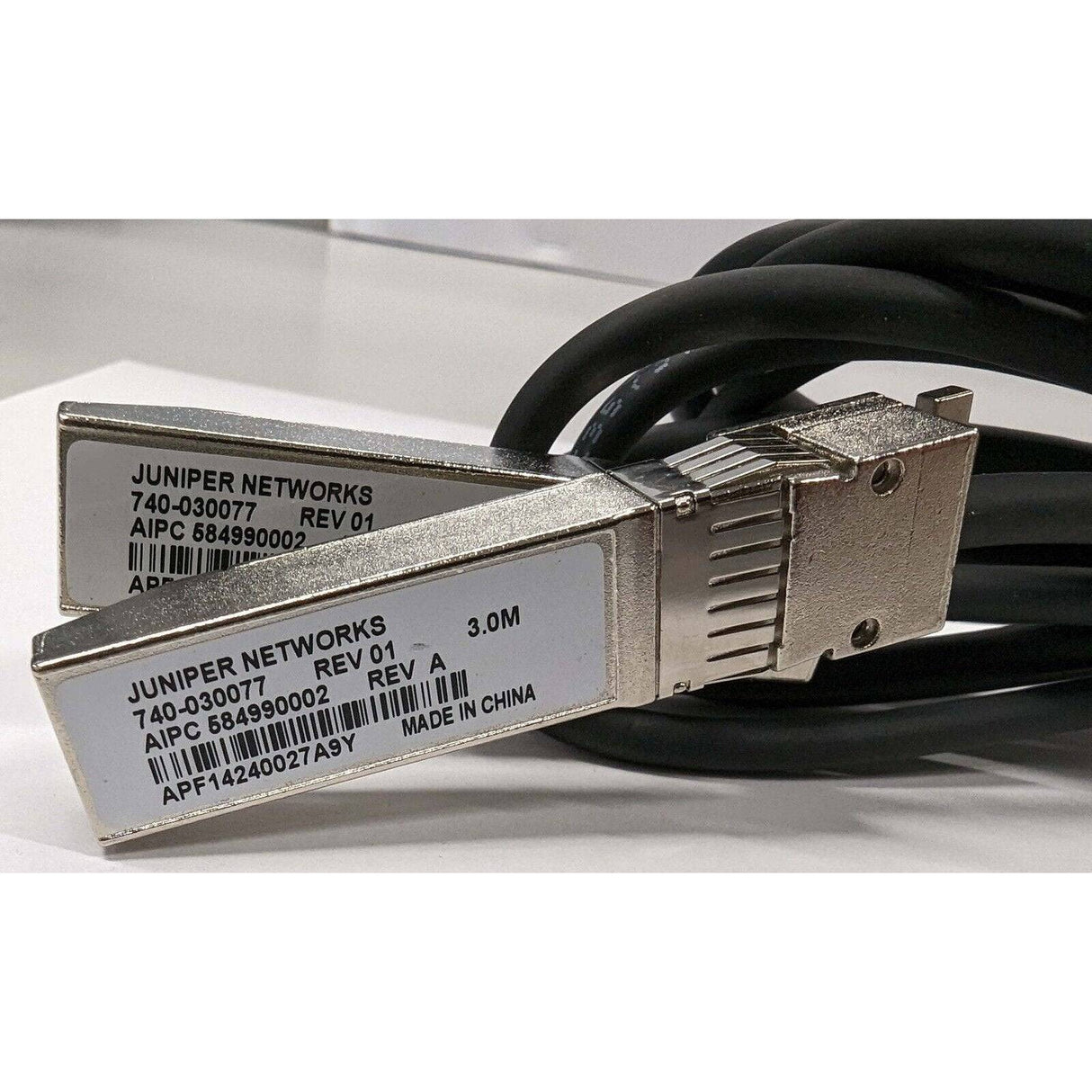 740-030077 Juniper Networks SFP+ TO SFP+ DAC 10GB (direct attached cable) 3.0Mts - Gestion y Equipos (G&E)