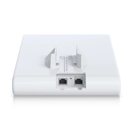 UniFi AP WiFi 5 Exterior 2,4GHz (6 Streams, 250+ Clients, 1.3 Gbps, 3x3 MU-MIMO, Dual GbE, Outdoor IPX4) Req: Cable Trebol-C5 modelo 1163