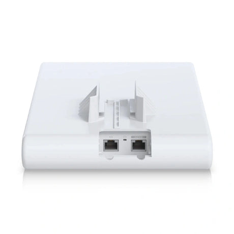 UniFi AP WiFi 5 Exterior 2,4GHz (6 Streams, 250+ Clients, 1.3 Gbps, 3x3 MU-MIMO, Dual GbE, Outdoor IPX4) Req: Cable Trebol-C5 modelo 1163