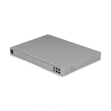UniFi Firewall Multi-WAN (2) SFP28 (2) SFP+ 10GbE (2)2.5 GbE con UniFi Network App Req: (2)Cable Server 3200