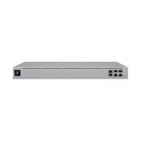 UniFi Firewall Multi-WAN (2) SFP28 (2) SFP+ 10GbE (2)2.5 GbE con UniFi Network App Req: (2)Cable Server 3200