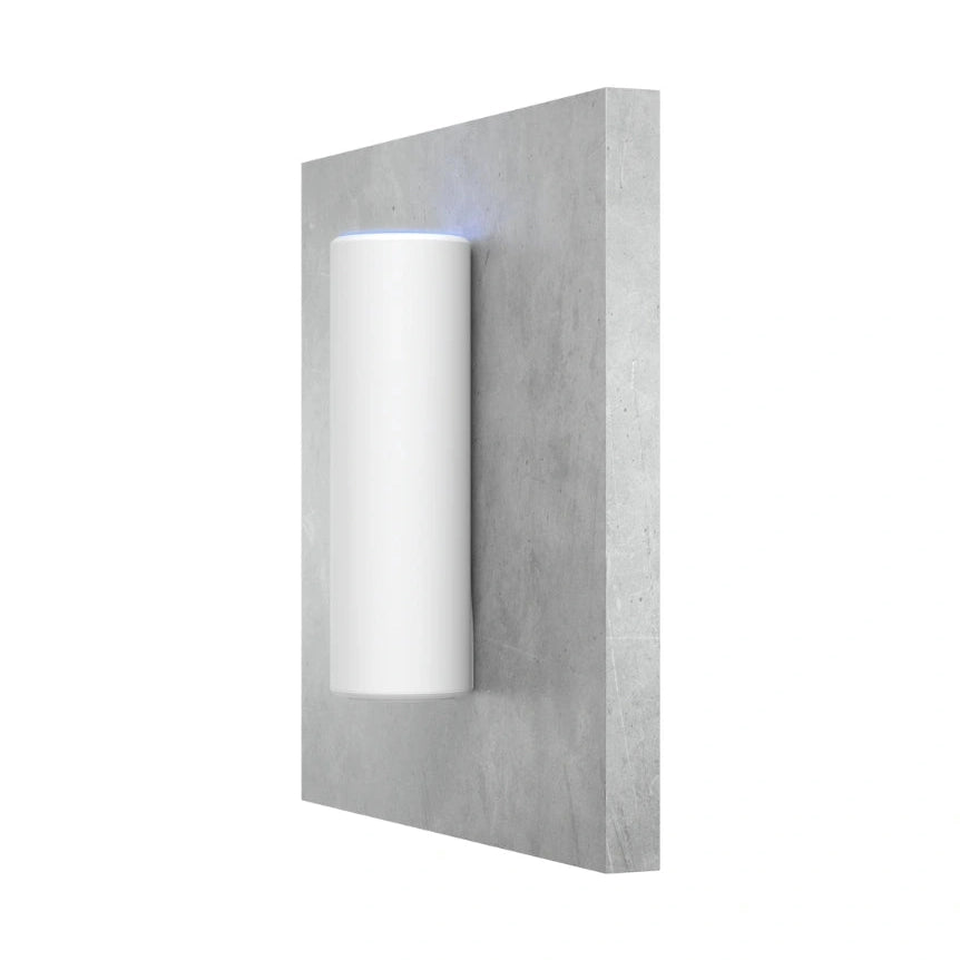 UniFi AP WiFi 5 Exterior - 2,4GHz (2x2 300Mbps 1.6bi) 5GHz (4x4 1.700Gbps 4dbi) (1) GbE PoE IN Req:Cable Cable Trebol-C5 modelo 1163
