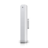 UniFi AP WiFi 5 Interior - 2,4GHz (2x2 800Mbps 1.8dbi) 5GHz (4x4 1.7Gbps 4dbi) (3) GbE (1)GbE PoE Req: U-PoE+