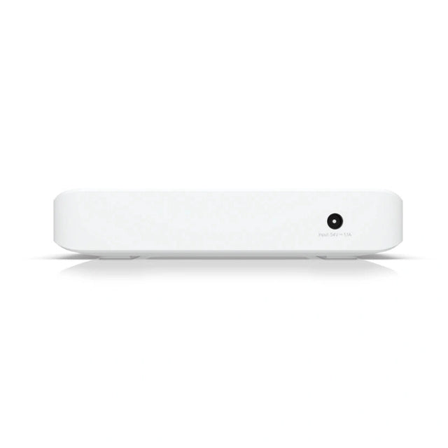 UniFi SWITCH 52W 8Ports: (4) GbE PoE+ (4) GbE Req: Cable Trebol-C5 modelo 1163