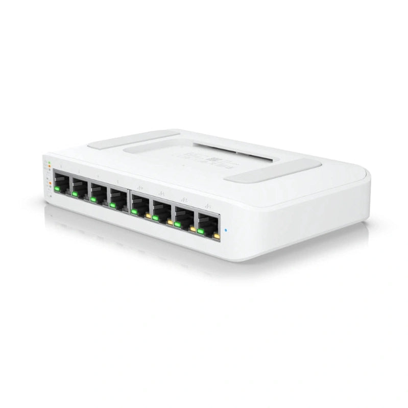 UniFi SWITCH 52W 8Ports: (4) GbE PoE+ (4) GbE Req: Cable Trebol-C5 modelo 1163