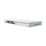 Router CCR2004 rack 1U con 16 puertos Gigabit, 2 SFP+ 10G, CPU ARM 4 núcleos, 4GB RAM, doble fuente y RouterOS L6. Ideal para redes ISP y empresas.