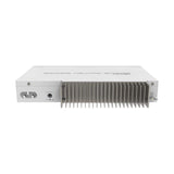 Switch/router compacto con 8 SFP+ 10G y 1 Gigabit, CPU dual core, RouterOS/SwOS y rack ears. Agregación 10G eficiente.