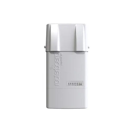 BaseBox 2 outdoor con Wi-Fi 2.4 GHz high power, Gigabit, USB, miniPCIe y RouterOS L4. Versátil para enlaces y cobertura exterior. - Gestion y Equipos (G&E)