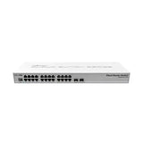 Switch/router rack 1U con 24 Gigabit y 2 SFP+ 10G, RouterOS/SwOS. Ideal para distribución empresarial en gabinetes.