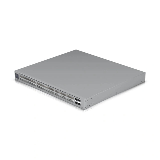 UniFi SWITCH 720W 48Ports:(24) GbE PoE+ (8)2.5 GbE PoE++ (8)2.5GbE PoE+ (8) GbE PoE++ (4) SFP+ 10 GbE L2/L3 Req: Cable Server 3200