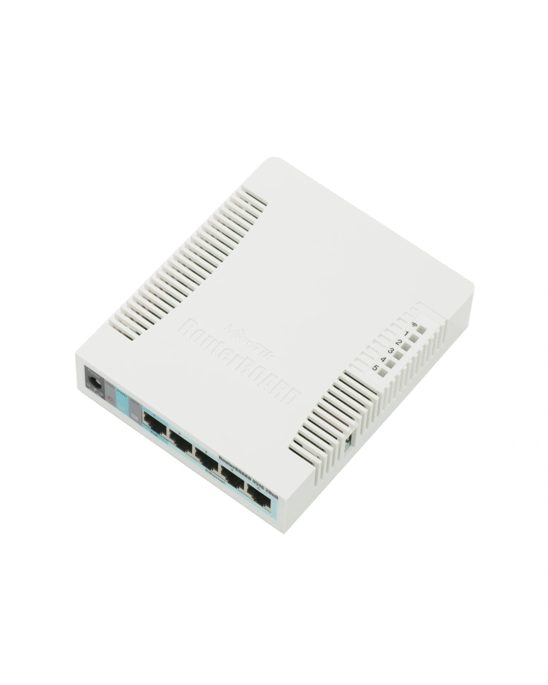 Router Wi-Fi 2.4 GHz high power con 5 puertos Gigabit, USB y RouterOS L4. Equipo versátil para hogar, oficina y redes SOHO.