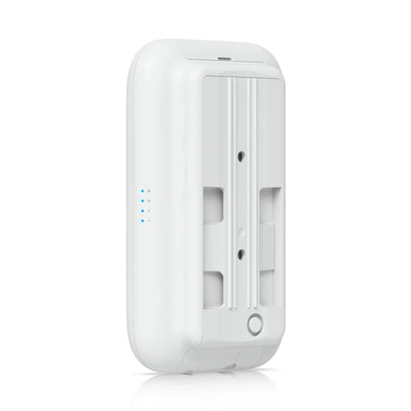 UniFi AP WiFi 5 Exterior - 2,4GHz (2x2 300Mbps 4.7dbi) 5GHz (2x2 Gbps 866 6.1dbi) (1) GbE PoE IN Req:U-PoE