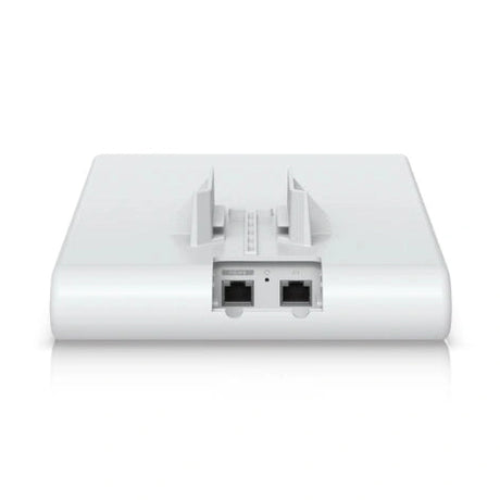UniFi AP WiFi 6 Exterior - 2,4GHz (2x2 573.5Mbps 8dbi) 5GHz (2x2 8Gbps 5 dbi) (1) GbE