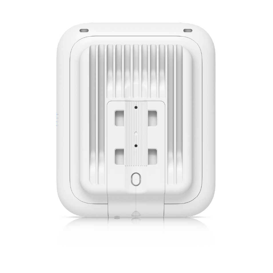 UniFi AP WiFi 7 Exterior - 2.4GHz (2x2 688 Mbps 3dBi) 5GHz (2x2 4.3Ghz 4dBi) (1) 2.5Ghz Req: U-PoE+