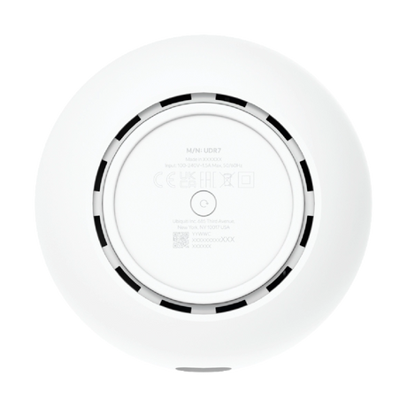 UniFi Firewall Multi-WAN WiFi 7(3)2.5 GbE (1)2.5GbE PoE WAN (1)SFP+ WAN UniFi Full Stack Inc-Storage NVMe 64GB