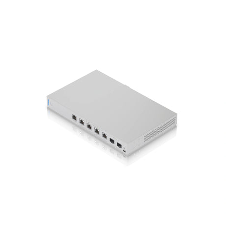 "UniFi CloudKey Rack Mount – 19"" Rack Mount for CloudKey/CloudKey+ (Front Ethernet Port, Clean Installation) Req: USB-C 5V, Min. 1A" - Gestion y Equipos (G&E)