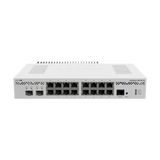 Router CCR2004 desktop con refrigeración pasiva, 16 Gigabit, 2 SFP+ 10G, CPU ARM 4 núcleos, 4GB RAM y RouterOS L6. Alto rendimiento silencioso.