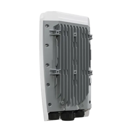 FiberBox Plus outdoor con 4 SFP+ 10G y 1 Gigabit, RouterOS/SwOS, gabinete IP66, PoE y fuente. Solución 10G para exteriores.