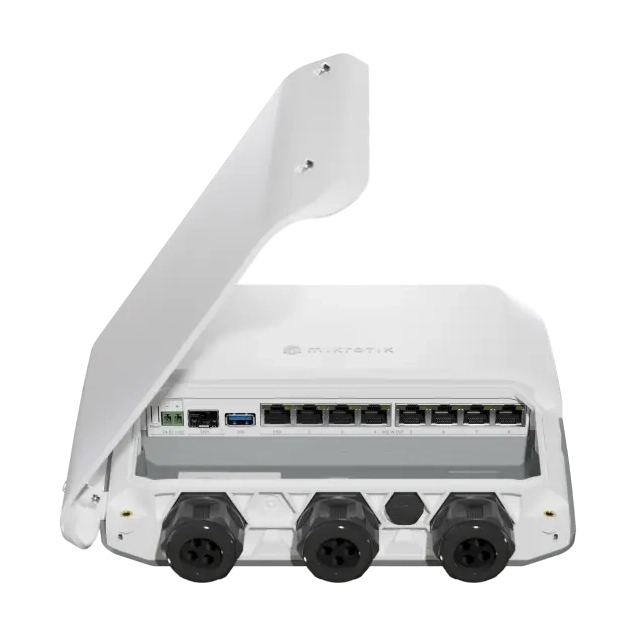 Router RB5009UPr outdoor con 7 Gigabit PoE, 1 puerto 2.5G PoE, SFP+ 10G, gabinete IP66 y RouterOS L5. Solución exterior robusta.